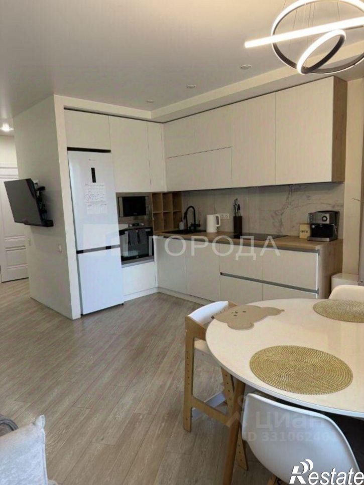 3-комн квартира улица Розы Люксембург, 81,  д. 81