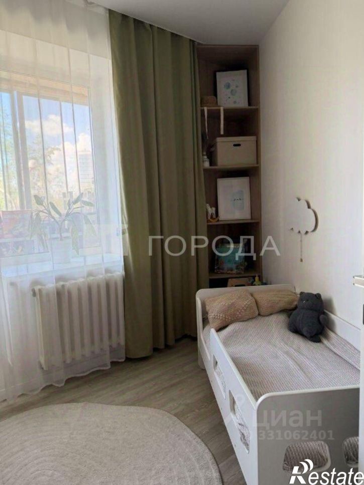3-комн квартира улица Розы Люксембург, 81,  д. 81