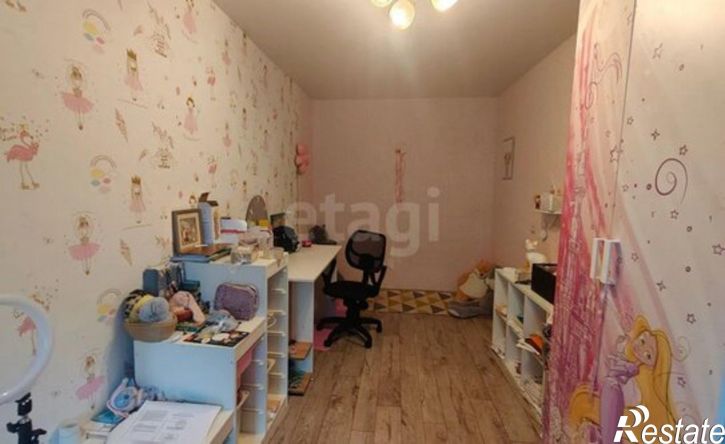 2-комн квартира проспект Кирова, 62,  д. 62