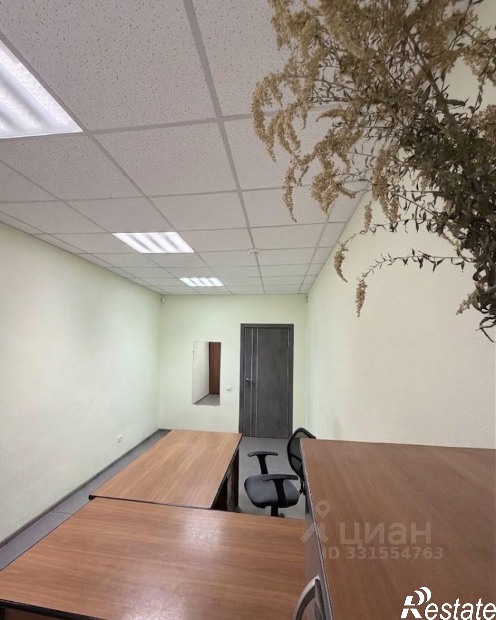 Сдать ОСЗ, отдельно стоящее здание за 237 600 рублей на ул Гагарина, 7/2