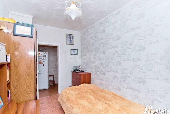 3-комн квартира улица Войкова, 84,  д. 84