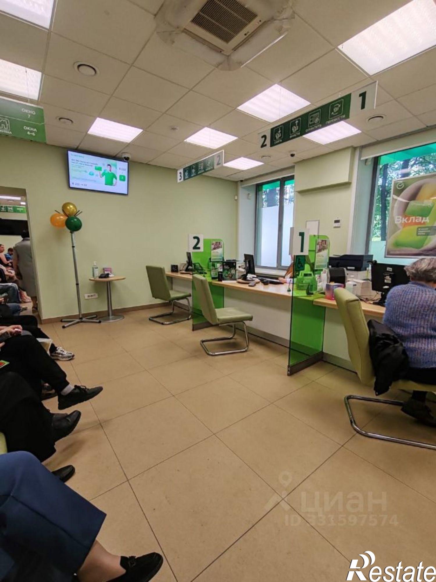 Купить офис, помещение под офис за 25 024 000 рублей на ул Усова, 37 1