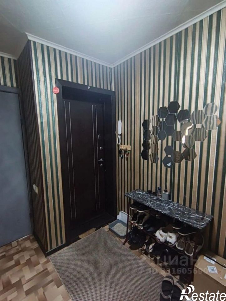 4-комн квартира ул Репина, 15,  д. 15