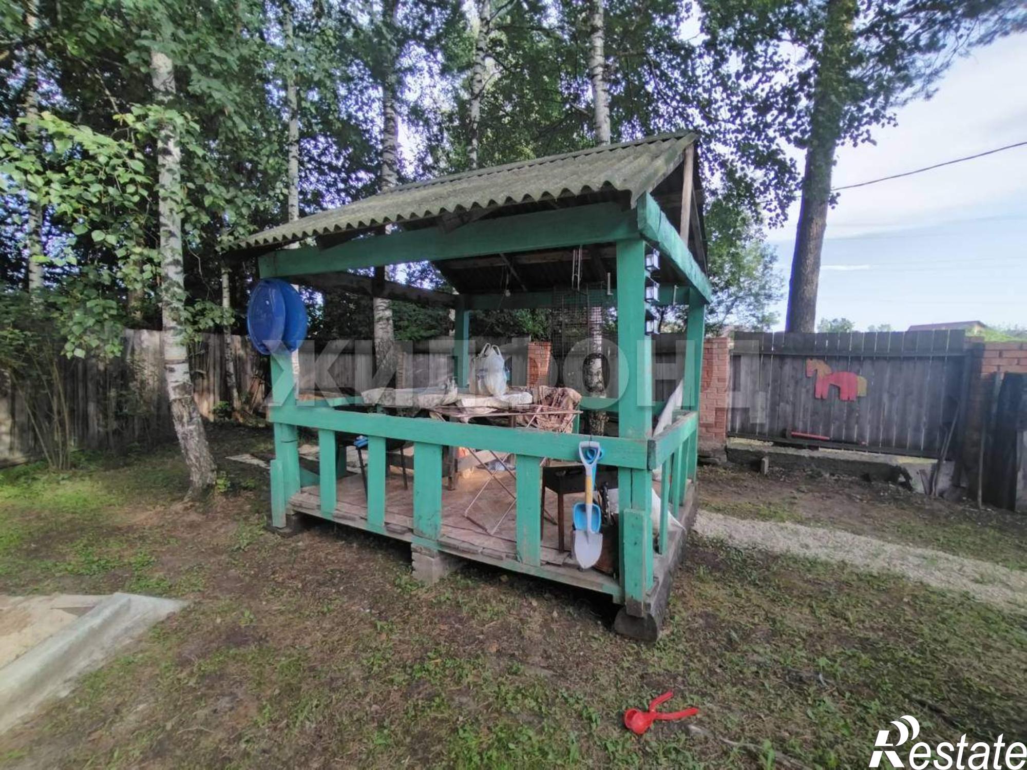 Купить дачу, дом, коттедж за 9 500 000 рублей на Зеленая улица