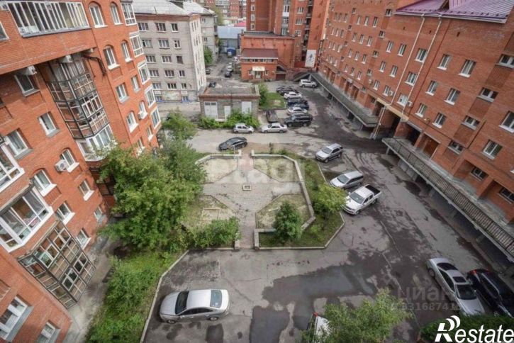 4-комн квартира ул Никитина, 25,  д. 25