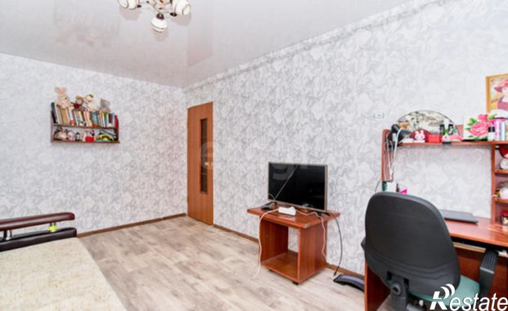 2-комн квартира ул Олега Кошевого, 77 1,  д. 77 1,  к. 1