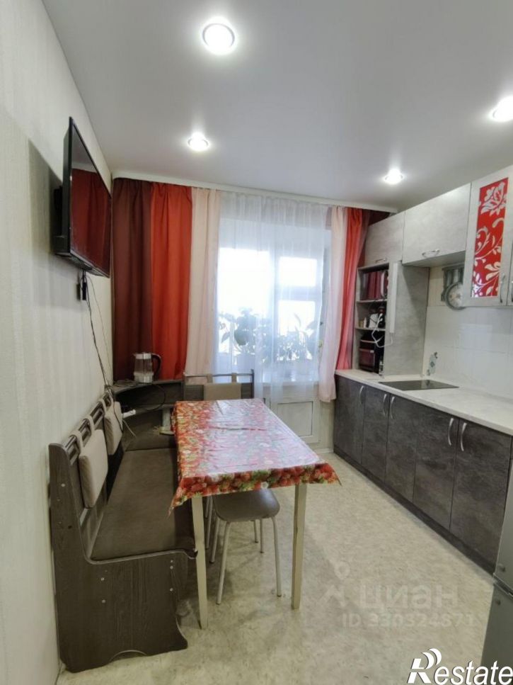 3-комн квартира ул Ивана Черных, 109/4,  д. 109/4