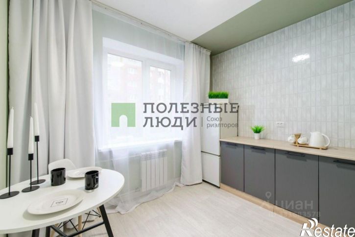 2-комн квартира ул Интернационалистов, 8,  д. 8