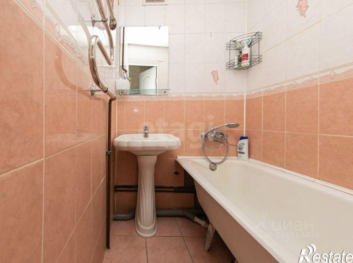 3-комн квартира ул Алтайская, 72 1,  д. 72 1,  к. 1