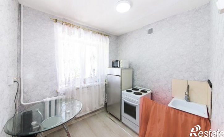 2-комн квартира ул Карташова, 39,  д. 39