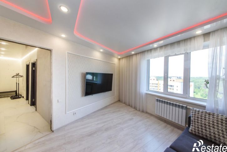 4-комн квартира ул. Андрея Крячкова, 17