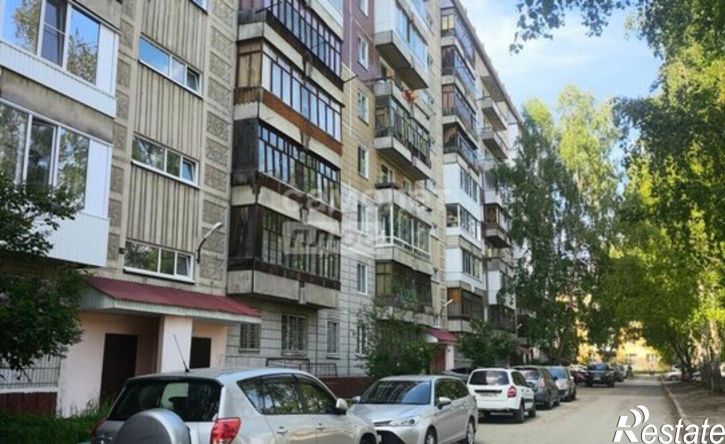3-комн квартира ул Карла Ильмера, 21,  д. 21