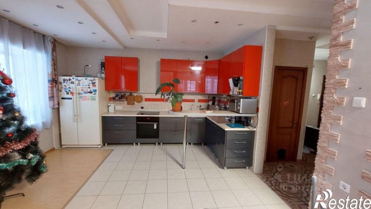 4-комн квартира ул Лебедева, 38,  д. 38
