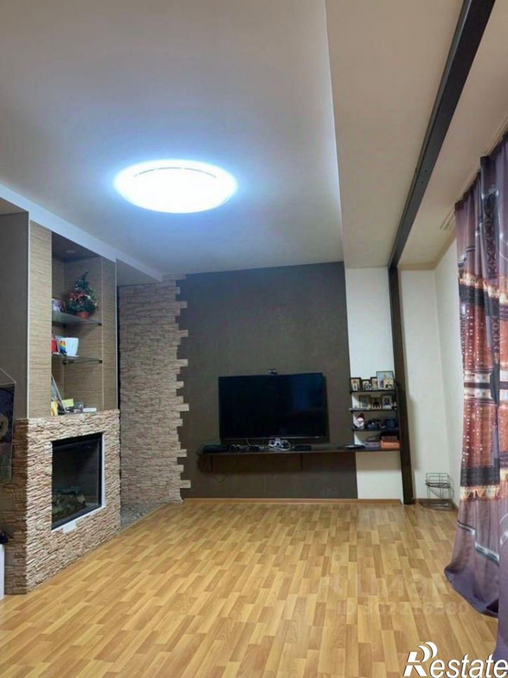 4-комн квартира ул Лебедева, 38,  д. 38
