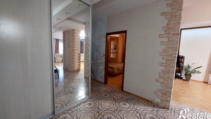4-комн квартира ул Лебедева, 38,  д. 38