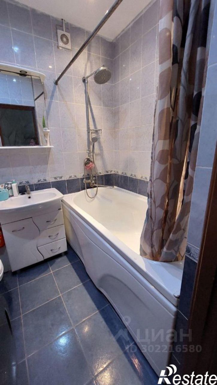 4-комн квартира ул Лебедева, 38,  д. 38