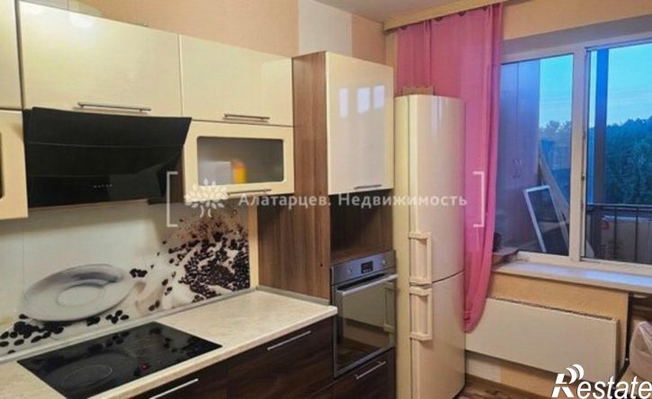 3-комн квартира ул Андрея Крячкова, 21,  д. 21