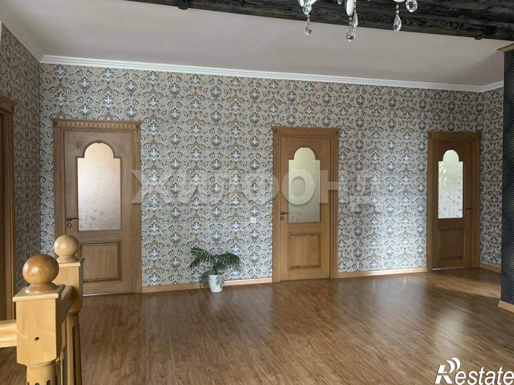 Купить дачу, дом, коттедж за 27 000 000 рублей на Кутузова улица, д.7/2
