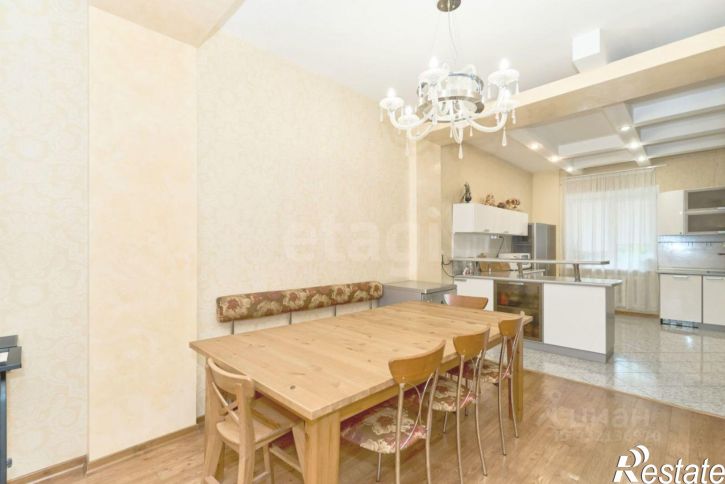 4-комн квартира ул Максима Горького, 22/1,  д. 22/1