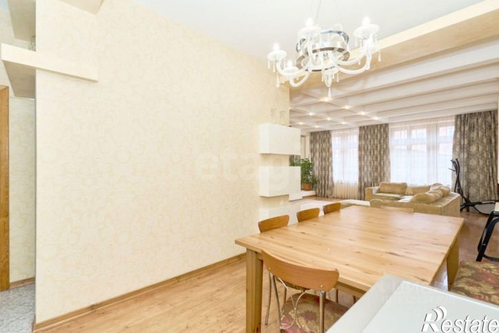 4-комн квартира ул Максима Горького, 22/1,  д. 22/1