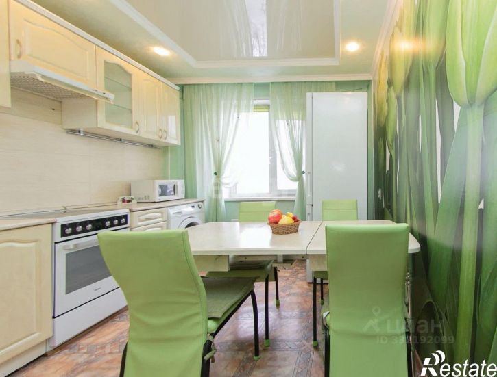 4-комн квартира ул Бирюкова, 12,  д. 12