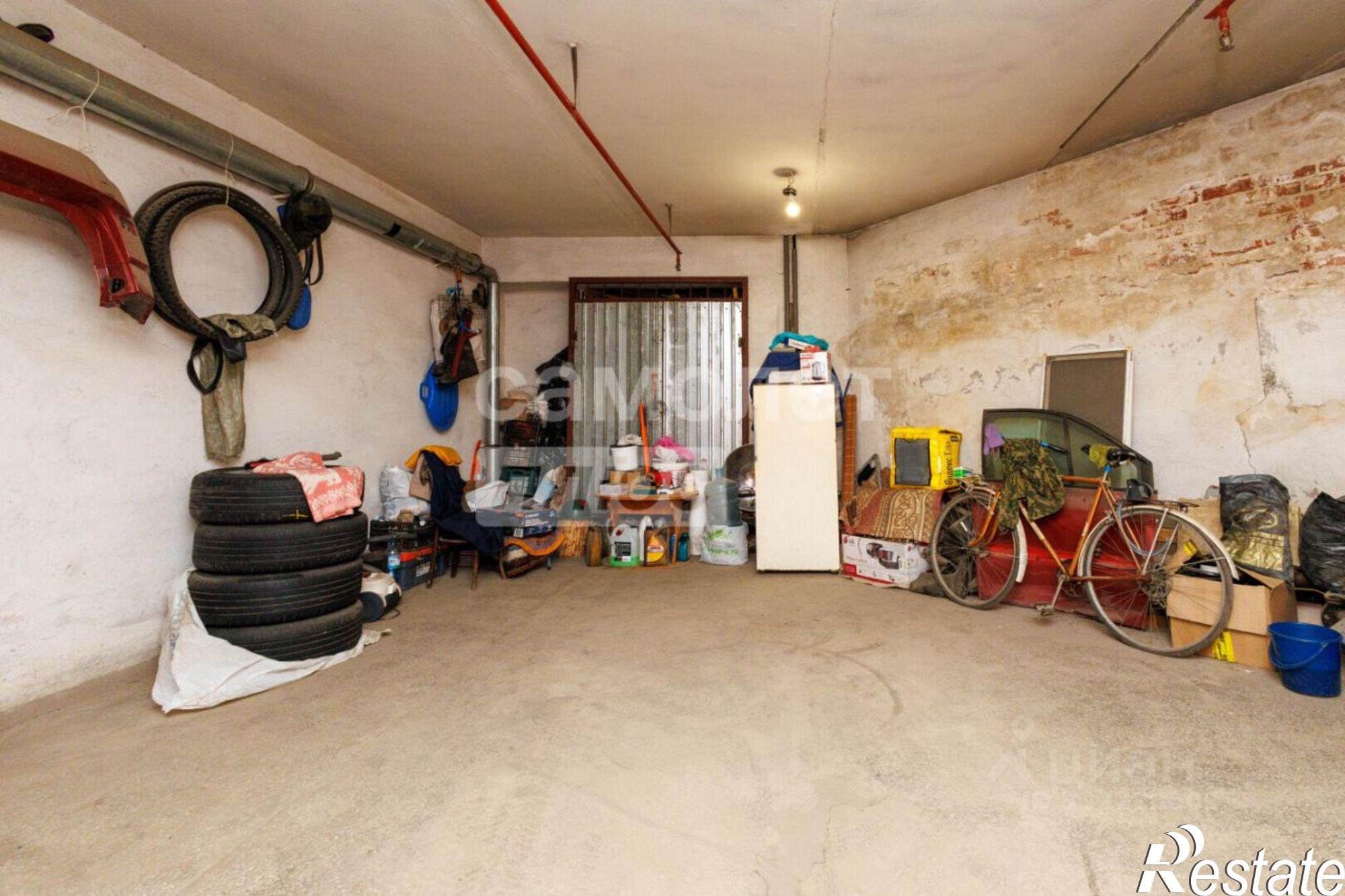 Купить гараж, место в паркинге за 2 783 650 рублей на ул Гагарина, 10