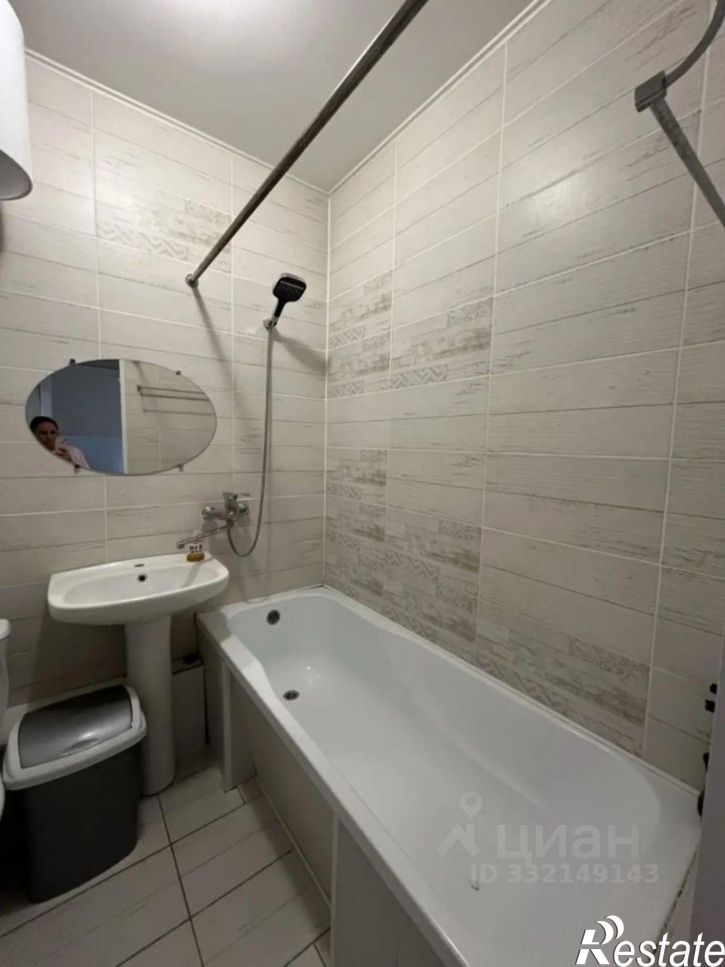 2-комн квартира ул Дизайнеров, 9а,  д. 9а