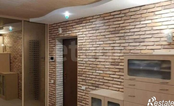 4-комн квартира ул Дзержинского, 26/1,  д. 26/1