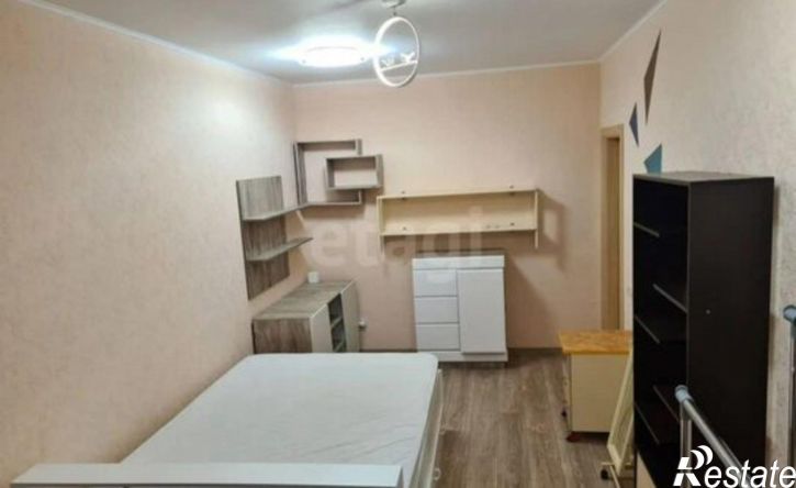 4-комн квартира ул Дзержинского, 26/1,  д. 26/1