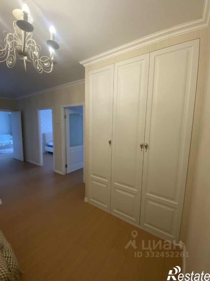 3-комн квартира ул Андрея Крячкова, 17,  д. 17