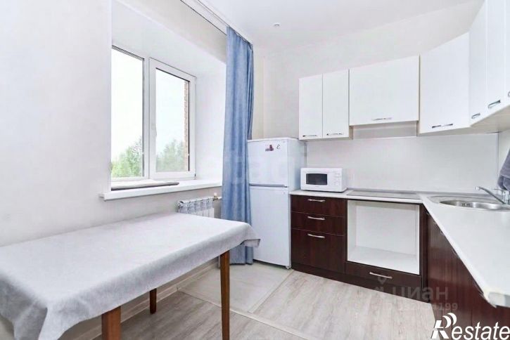 2-комн квартира Базарный пер, 12,  д. 12
