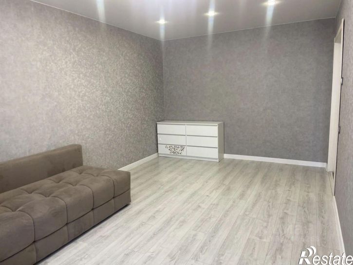 2-комн квартира ул Новосибирская, 33,  д. 33