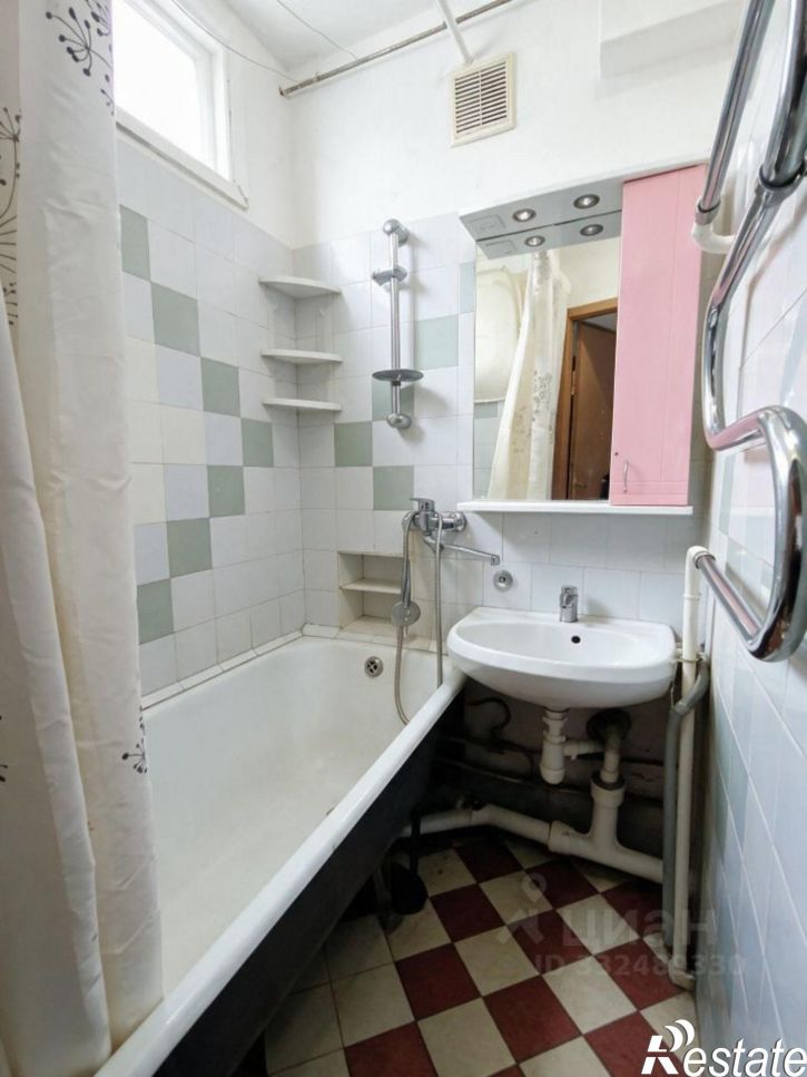 3-комн квартира ул Усова, 42,  д. 42