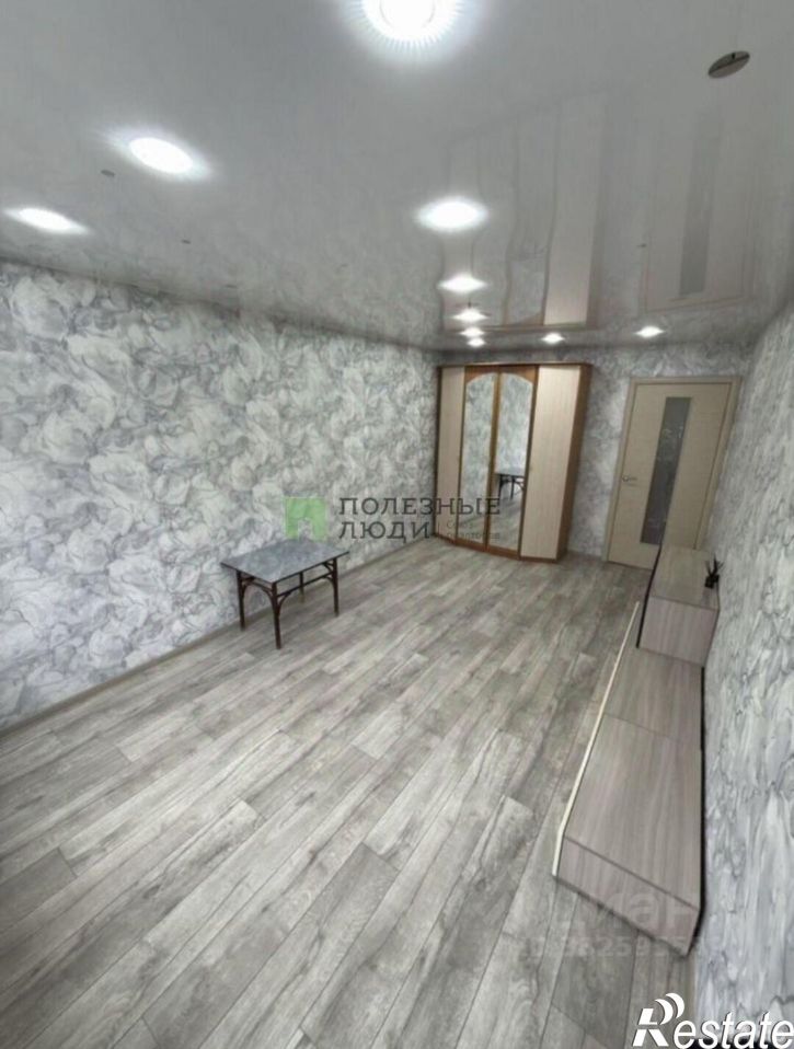 2-комн квартира ул Смирнова, 38/4,  д. 38/4