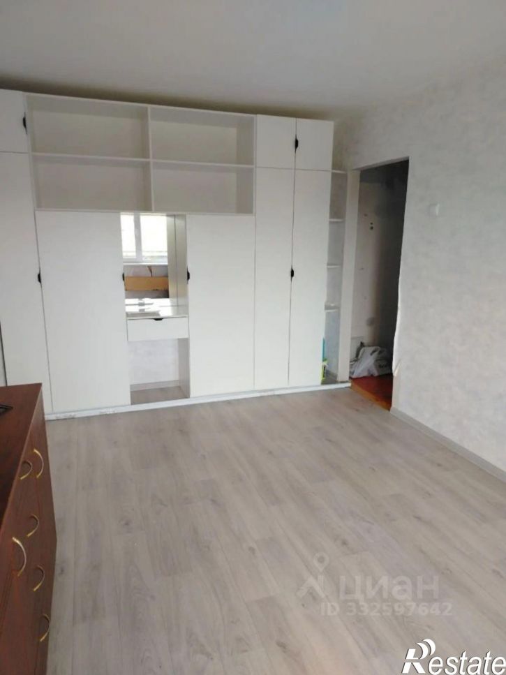 1-комн квартира ул Спутник Поселок, 40,  д. 40
