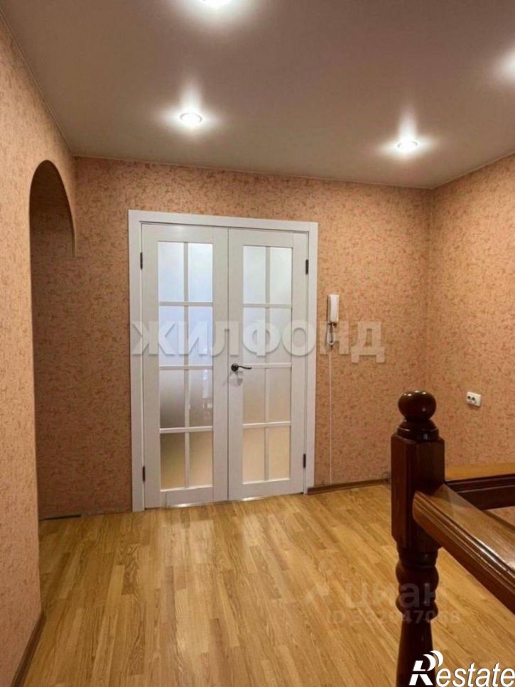 2-комн квартира пр-кт Ленина, 180,  д. 180
