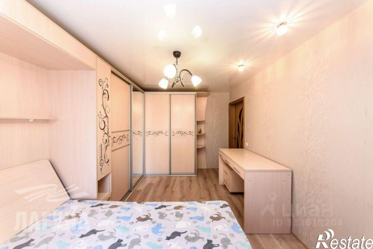 3-комн квартира ул Сибирская, 102/8,  д. 102/8