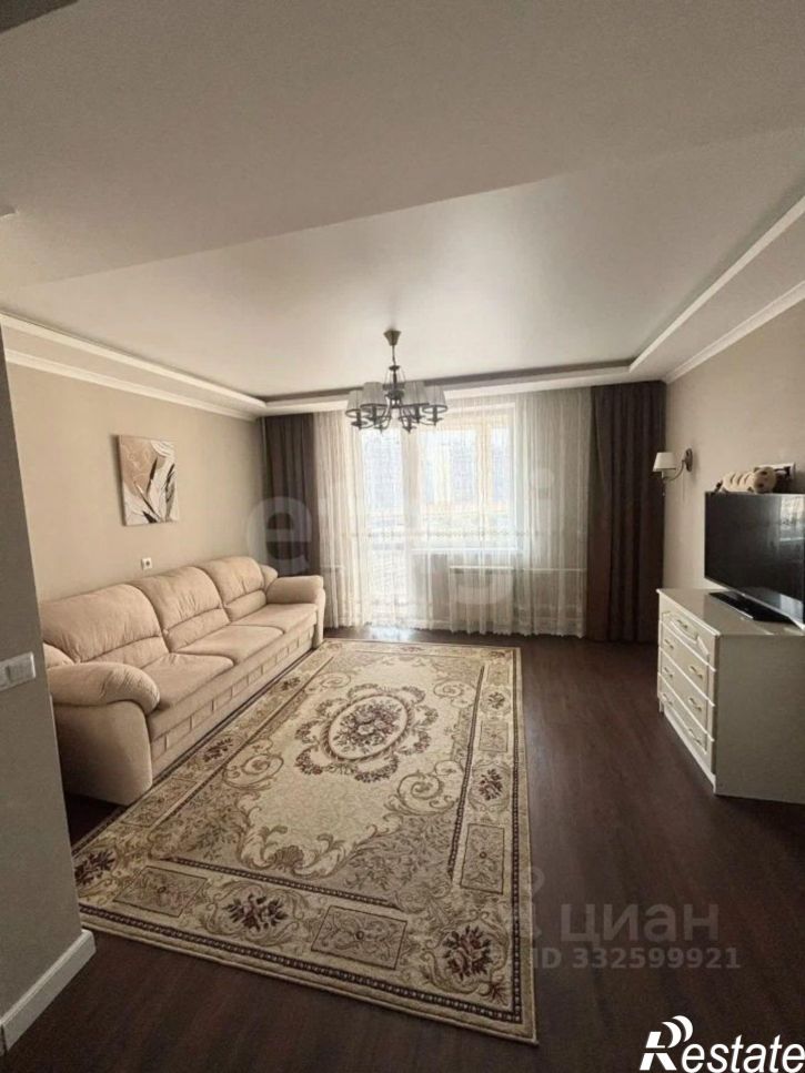 3-комн квартира ул Елизаровых, 15/2,  д. 15/2