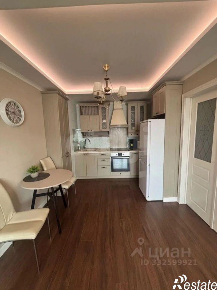 3-комн квартира ул Елизаровых, 15/2,  д. 15/2