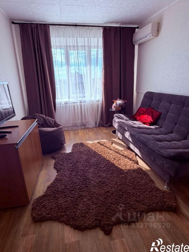 2-комн квартира ул Нахимова, 15,  д. 15