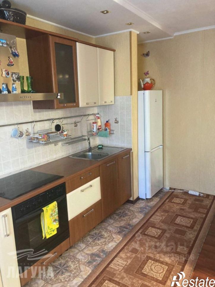 3-комн квартира ул Ивана Черных, 32,  д. 32