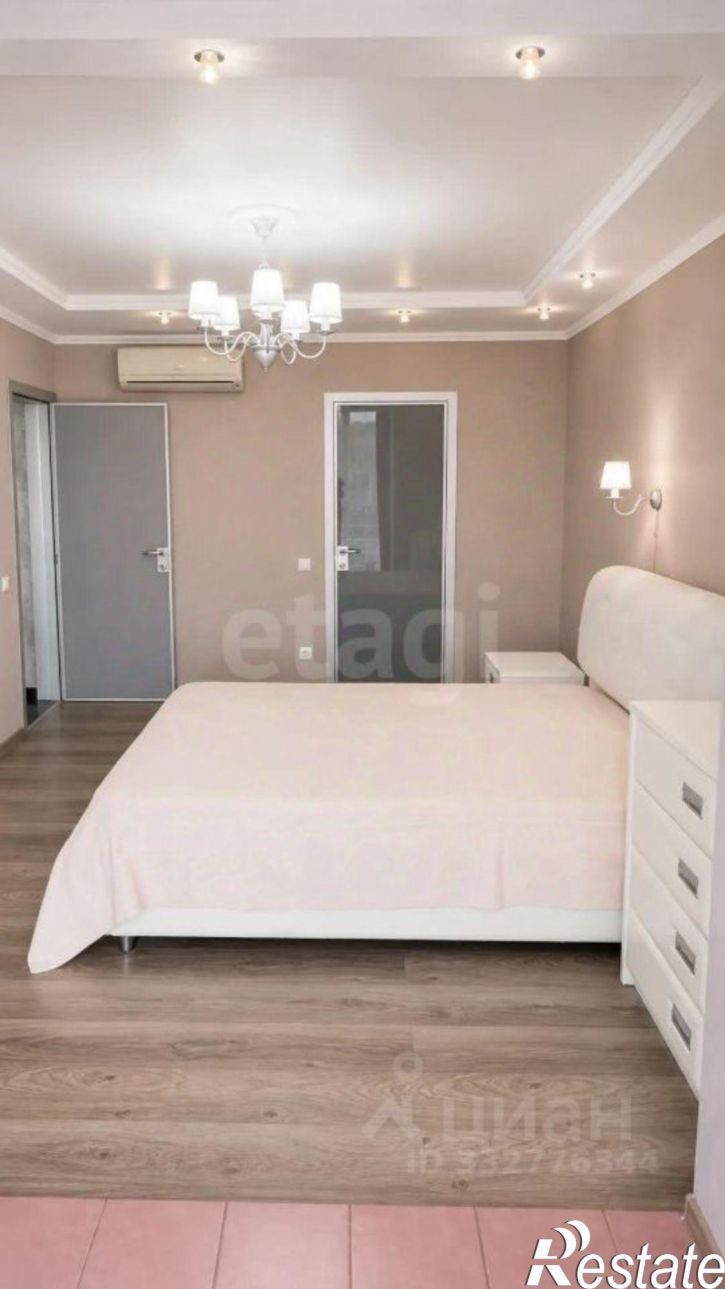 3-комн квартира Базарный пер, 12,  д. 12