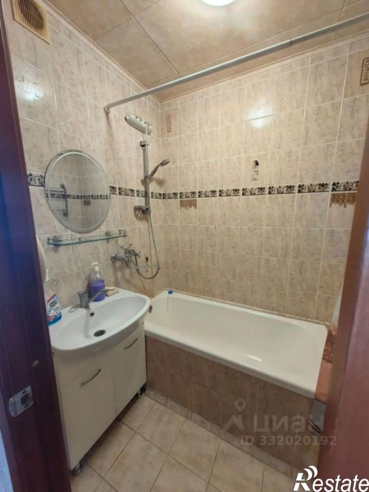 3-комн квартира Заозерный пер, 15 1,  д. 15 1,  к. 1