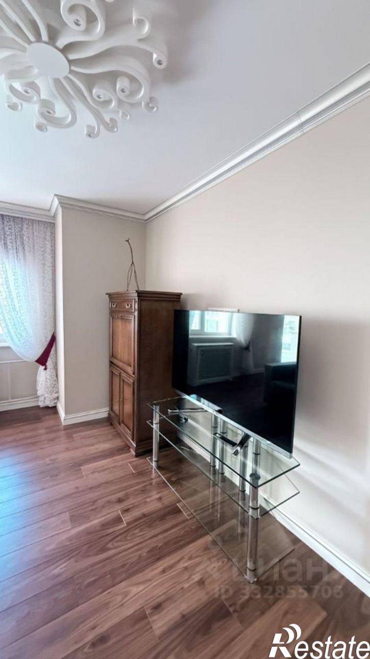 2-комн квартира ул Елизаровых, 15/1,  д. 15/1