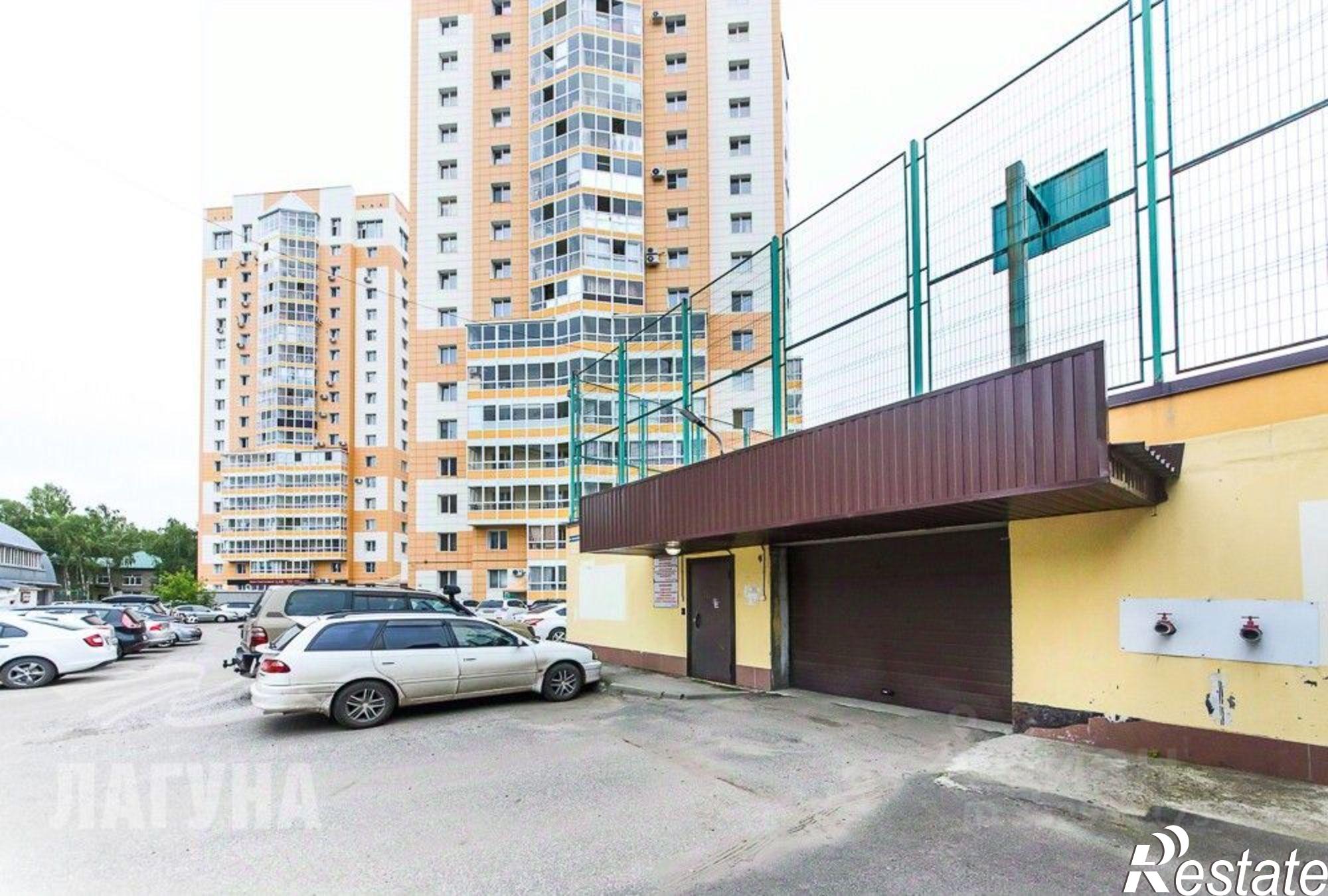 Купить гараж, место в паркинге за 1 289 820 рублей на ул Елизаровых, 15
