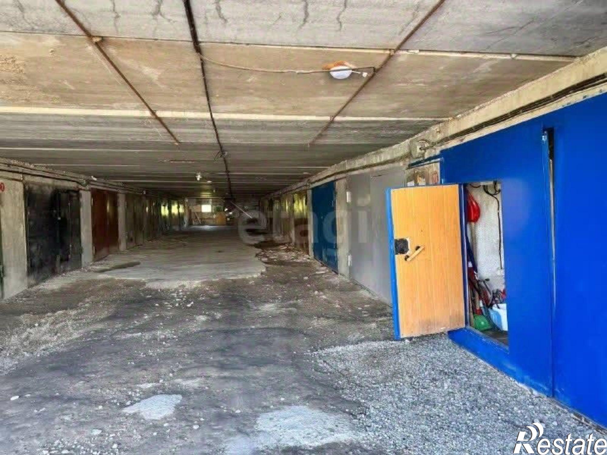 Купить гараж, место в паркинге за 1 288 320 рублей на ул Клюева, 24