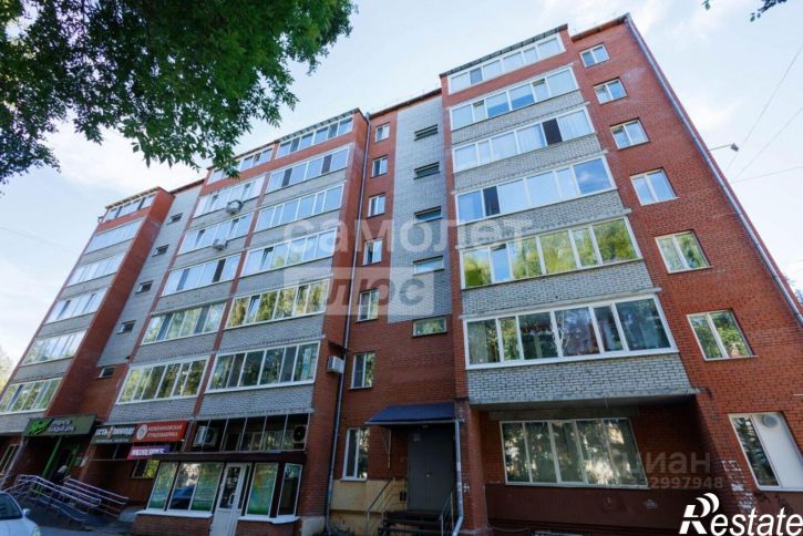 2-комн квартира ул 79-й Гвардейской дивизии, 18,  д. 18