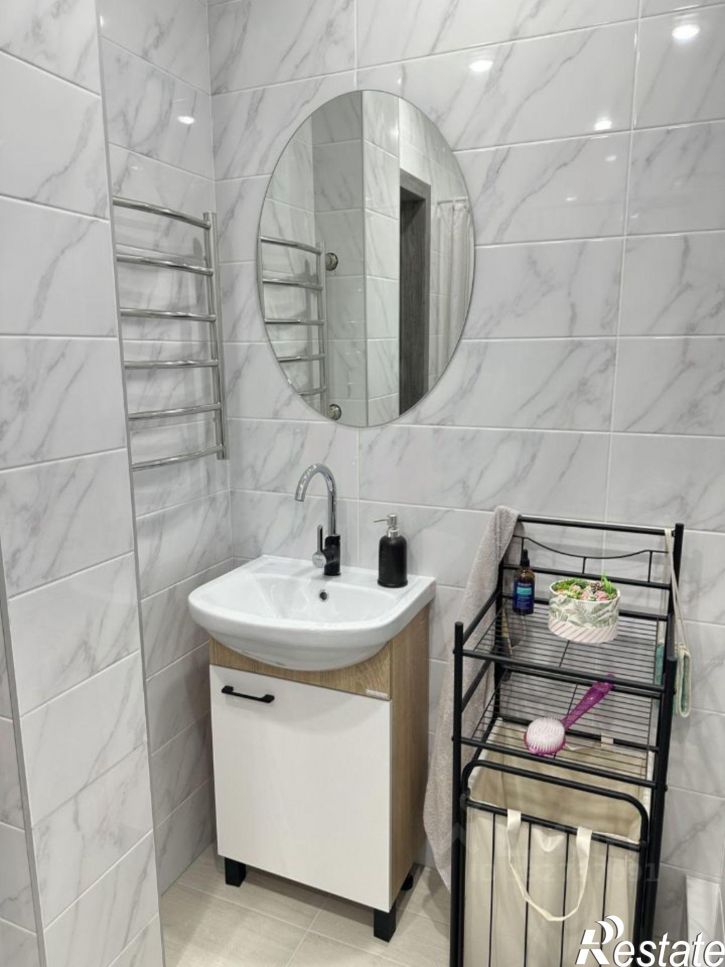 2-комн квартира ул Лебедева, 87 1,  д. 87 1,  к. 1