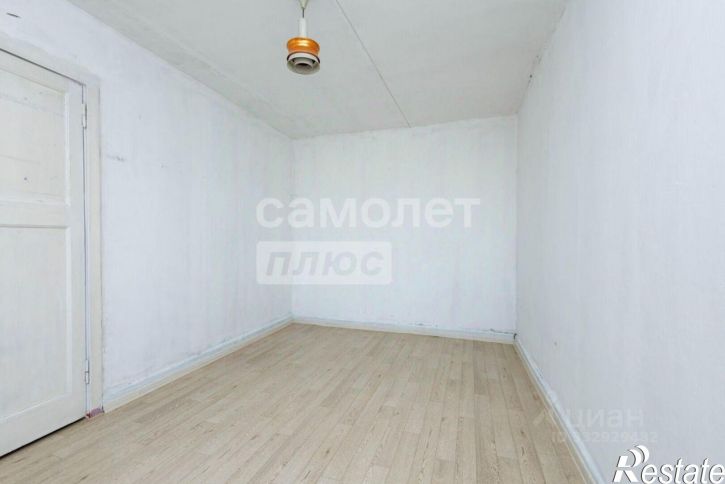 2-комн квартира ул Смирнова, 23,  д. 23