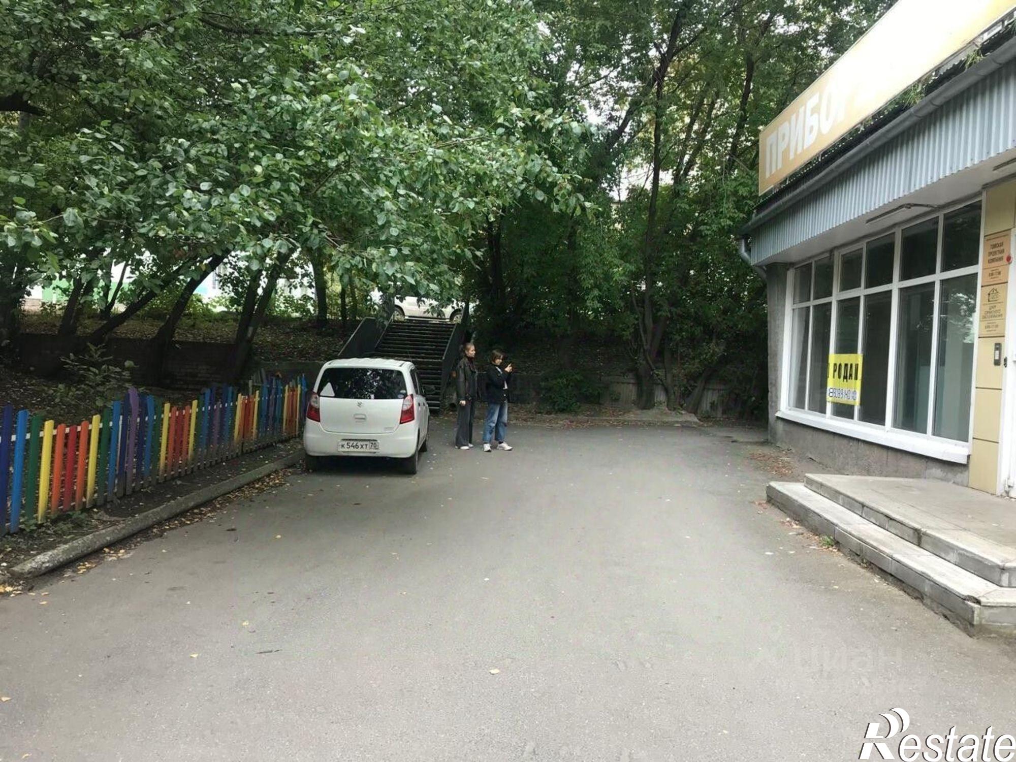 Купить офис, помещение под офис за 16 000 000 рублей на ул Смирнова, 36